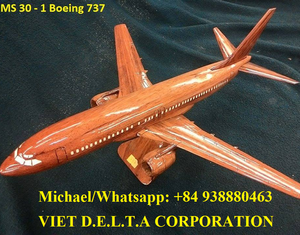 Modèle d'avion en bois du Vietnam - Product Image 2