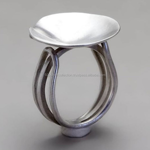 Anillos llamativos hechos a mano para mujer, diseño clásico, venta al por mayor - Product Image 1