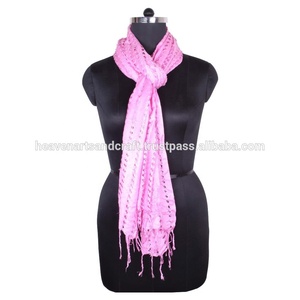 Hand Knitted Rayon Net Scarf for Girls SC0211 Hand Knitted Rayon Net Skinny Hand Knitted Rayon Scarf for Girls - Product Image 3