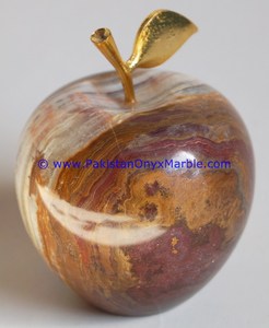 Mano de Obra Artesanal de Alta Calidad de Pakistán: Manzana de Ónix con Hoja de Latón - Product Image 5