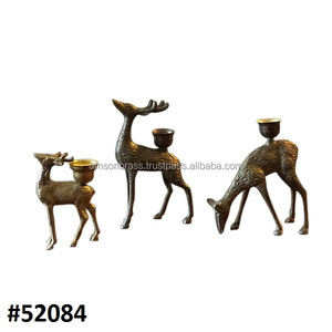 Juego de 2 portavelas de ciervo de metal Diseño elegante Mesa Acabado brillante Portavelas - Product Image 3