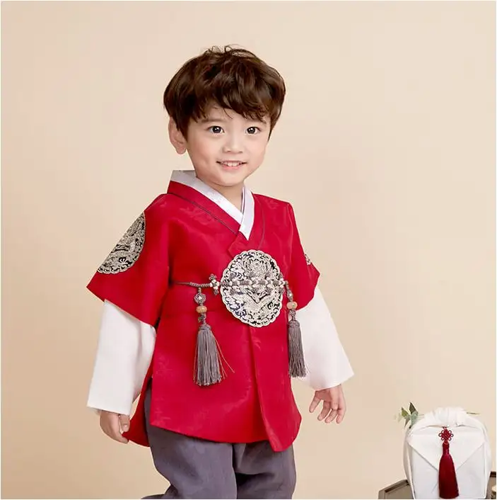 ملابس اولاد وبنات unhyun _ الملابس التقليدية الكورية المصنوعة في كوريا