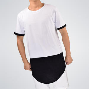 T-shirts extra longs, à la mode - Product Image 1