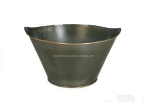 Pots de fleurs et jardinière pour décoration intérieure et extérieure Jardinière la plus haute en métal et en fer pour la maison et le jardin au prix de gros - Product Image 6