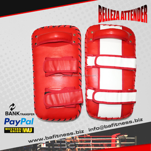 Coussinets droits Thai Kick Boxing Strike Coussinets de poinçonnage pour bras incurvés - Product Image 2