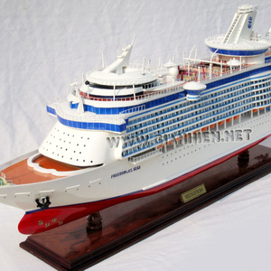 Maqueta de barco de crucero de madera FREEDOOM of the SEAS - Barco artesanal - Product Image 1
