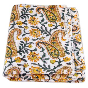 Sanganeri Paisley Block Print Tela de algodón Tela de gasa blanca hecha a mano para correr para cortinas Camisas Revestimientos-Textiles para el hogar - Product Image 1