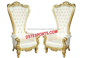 Ensemble de chaises de scène élégantes pour la mariée et le marié décorations de meubles Bollywood conçues pour le mariage indien léger en bois personnalisable - Product Image 2