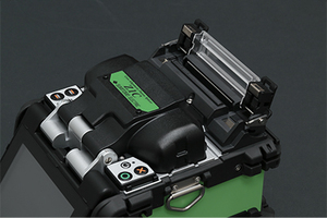 Japan 6 Motor Core Alignment Fiber Optic Fusion Splicer TYPE-72C TYPE-82C+ OEM Manufacturer - Product Image 3