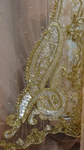 Magnifique Takchita Kaftan de Mariage en Perles de Pierre Marocaine - Product Image 6