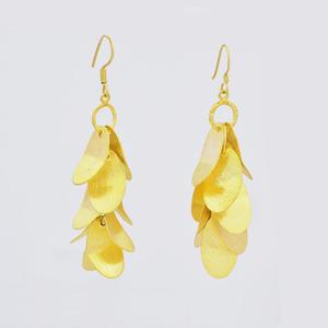 Nuevo atractivo diseñador hecho a mano liso 925 Plata chapado en oro pendientes colgantes pendiente de moda para regalo de compromiso de boda - Product Image 1