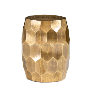 Tambour métallique gaufré, diamant, Table latérale - Product Image 1