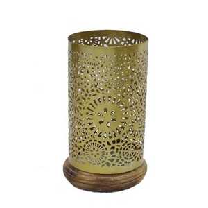 Linterna votiva redonda de filigrana dorada, nuevo diseño - Product Image 1