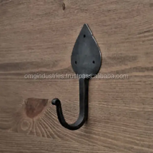 Creative Design Bulk Quantity Available Designer Wall Mount Hooks Reasonable Price Strong Durable Iron Made Coat Hat Hook