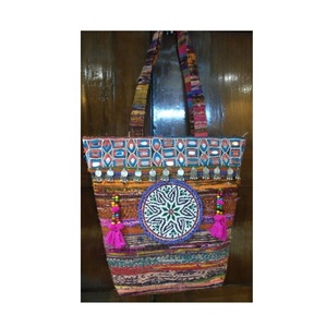 Bolso de hombro para mujer, bandolera estilo bohemio - Product Image 1