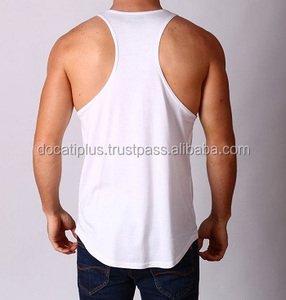 Camiseta deportiva personalizada OEM con espalda en Y y parte inferior curva para hombre - Product Image 3