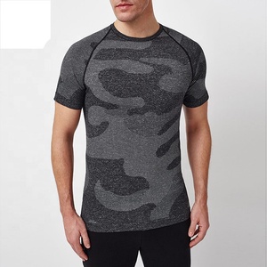 Camiseta para hombre con logotipo personalizado en línea nueva marca OEM Lisa para hombre con dobladillo recto para gimnasio y Fitness para hombre - Product Image 2