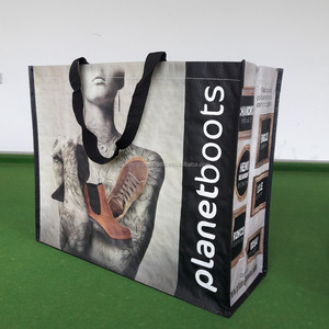 Sac de courses en PP tissé avec poignée en sangle PP 48x34x25cm Film OPP brillant Fabriqué au Vietnam par Evergreen - Product Image 3