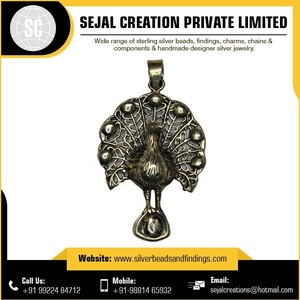 Colgante de Plata de Ley con Diseño Moderno para Unisex, Aniversario - Creaciones Sejal - Product Image 5