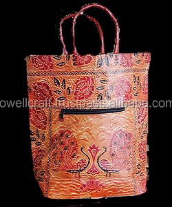 Bolso Tote de Cuero Étnico Hecho a Mano en India, Estilo Shantiniketan - Product Image 4