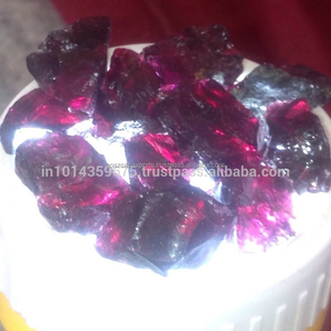 
 
 
 พลอยโรโดไลต์การ์เนตธรรมชาติ COSZCATLEXPORTS - พลอยดิบสีม่วงทรงกลมแบบผสม, ไม่ผ่านการอบและไม่ผ่านการปรับแต่ง, ขายส่ง - Product Image 1