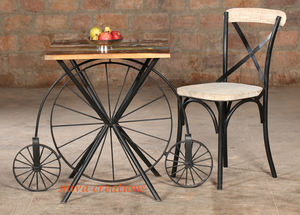 Chaise en métal vintage de style industriel, design rétro, fabrication artisanale, écologique, cadre en fer durable, assise confortable pour la maison et l'atelier - Product Image 6