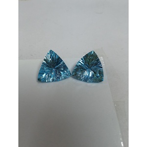 Pierre précieuse de taille concave de qualité AAA 16mm trillion de topaze bleu ciel naturelle - Product Image 2