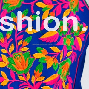 เสื้อแจ็คเก็ตโคติงานฝีมือดีไซเนอร์คุช สำหรับเทศกาลนาฟราตรี - เสื้อแจ็คเก็ตโคติแบบดั้งเดิมของชาวอินเดีย - เสื้อแจ็คเก็ตทำมือจากอินเดีย - Product Image 4