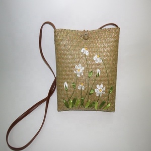 Vietnam 2018 Summer Beach Straw Bag with Flower Embroidery - Product Image 3