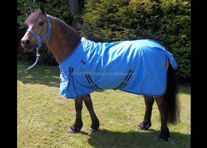Alfombras de caballo 600 de peso medio, tapete de caballo con relleno de fibra de 200 gramos - Product Image 5