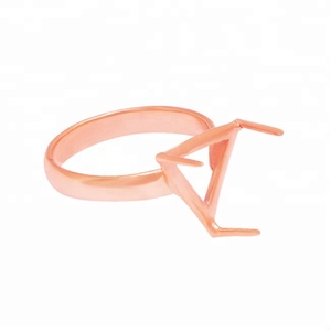 Triangle Forme Or Rose Plaqué 925 Sterling Silver Prong Ring Bijoux En Gros Fabricant Fournisseur PAR CASA DE PLATA. - Product Image 3