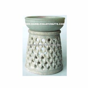 Brûleur à huile aromatique en pierre ollaire dans un nouveau design - Product Image 1