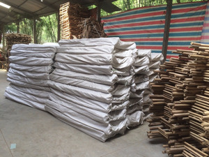 Toallero de escalera de bambú de color natural con acabado cromado calentado Diseño tradicional Uso de Villa ecológico - Product Image 4