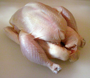 Pollo entero de Frozen disponible - Product Image 1