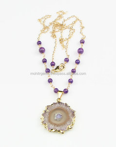 Collar hecho a mano unisex con cuentas de amatista de cuarzo solar, cadena de latón, piedra de ágata para fiesta de boda o regalo de compromiso - Product Image 2