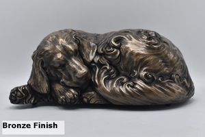 Urna Funeraria para Mascotas de Metal Estilo Americano con Figura de Perro - Product Image 3