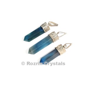 Pendentif crayon en onyx bleu apaisant - Product Image 1
