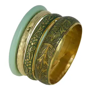 Bộ của <span class=keywords><strong>4</strong></span> đa-colour Vàng Studded kada với <span class=keywords><strong>Bangles</strong></span> brass và hợp kim trang sức cho các bên ngày kỷ niệm engagements Quà Tặng - Product Image 1