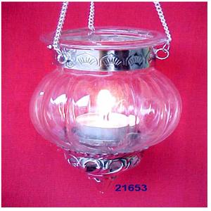 Bougeoir à photophore suspendu en laiton argenté et en verre décoratif pour le jardin et le balcon de la maison - Product Image 2