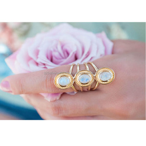 Classical Design Opal Handcraft Gold Filled Women's <b>Rings</b> Fashionable Alloy Jewelry - Product Image 2