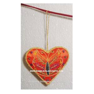 Embroidered Christmas Hanging <b>Hearts</b> - Product Image 1