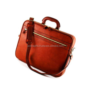 Sacs à bandoulière pour ordinateur portable fabriqué en inde, avec logo personnalisé, manches à épaule - Product Image 1