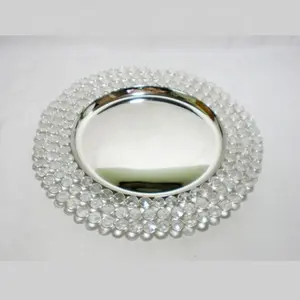 Assiette de présentation ronde en cristal argenté Alam, peinte à la main, avec design et logo personnalisables, en stock, en métal - Product Image 1
