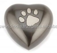 Recuerdo de corazón pequeño para mascotas, urna de cremación de Brassworld, suministros funerarios de la India - Product Image 4