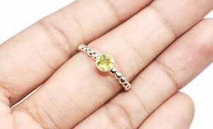 Bague en argent sterling 925 Shri Ashapura Jewels avec péridot vert serti, forme élégante et ravissante, style bohème chrétien, troisième marque - Product Image 2