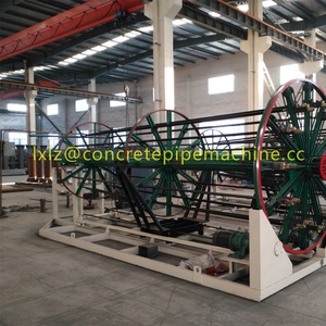 Ligne de production de tuyaux en béton armé à rouleaux rotatifs avec moteur pour tuyaux de drainage - Product Image 4