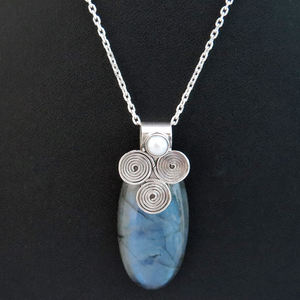 Véritable beauté ovale forme ronde pendentif en argent Sterling 925, vente en gros de bijoux en argent, exportation et grossiste - Product Image 5