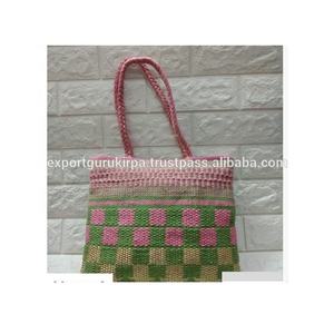 กระเป๋าคลัทช์สำหรับผู้หญิงกระเป๋าแบบเย็บปักและประดับด้วยลูกปัดมีซิปสไตล์อินเดียที่ได้รับแรงบันดาลใจ - Product Image 4