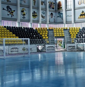 Gradins portables PAKAR GRANDSTAND pour extérieur et intérieur, en acier, démontables, à usage temporaire, avec sièges en plastique - Product Image 3