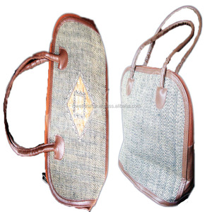 Sac à main Lowellcraft pour femme en jute, forme enveloppe, motif géométrique, fermeture éclair, doublure non tissée, appliques - Style tendance - Product Image 1